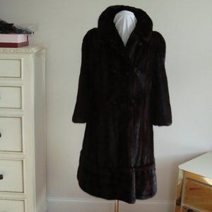 Vintage Ladies Mink Fur Coat - Medium